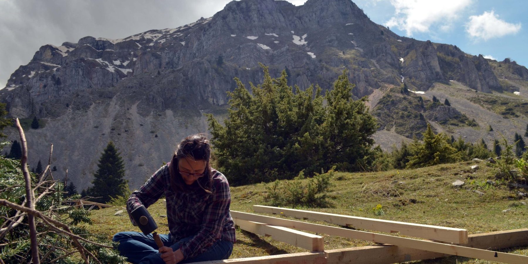 Woodwork process with a mountain view_SH