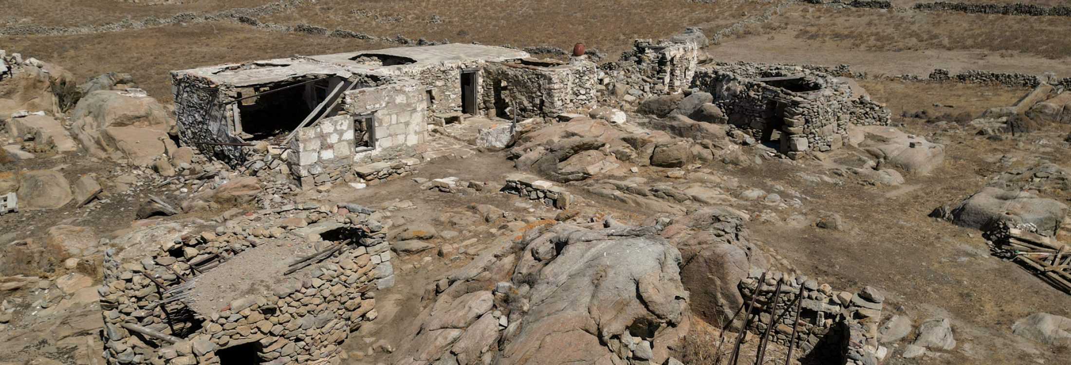 adelos cycladic identity